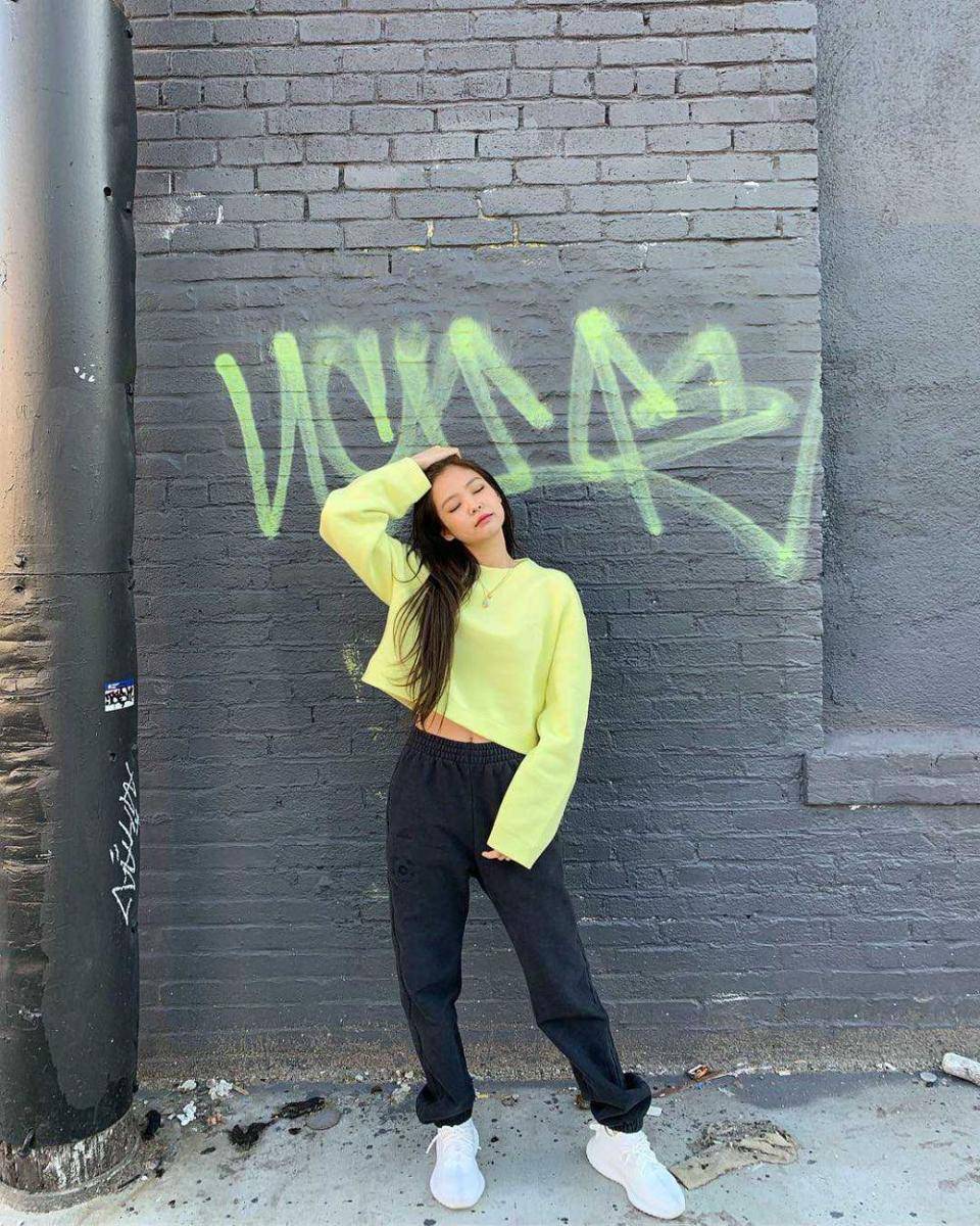 Instagram.com/jennierubyjane