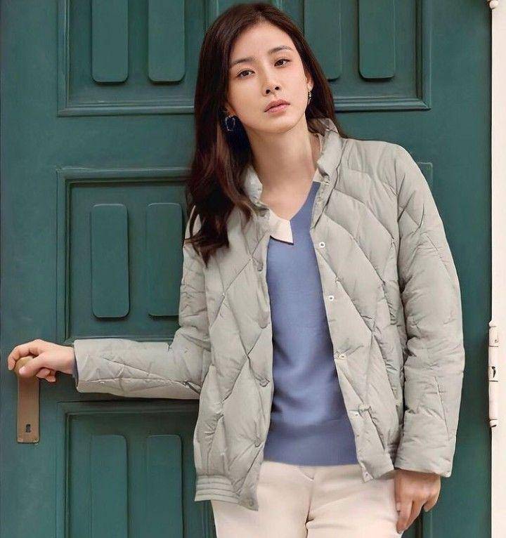 instagram.com/leeboyoung0112