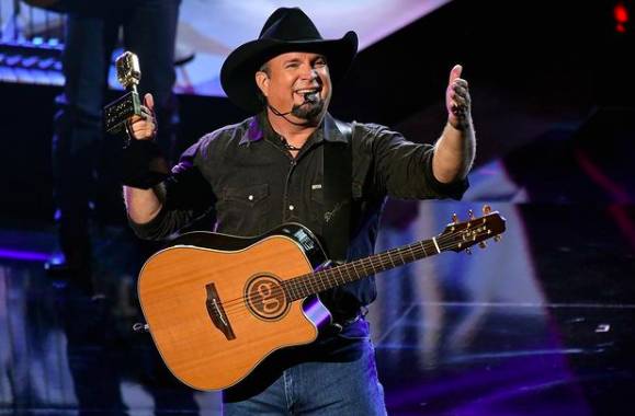 instagram.com/garthbrooks