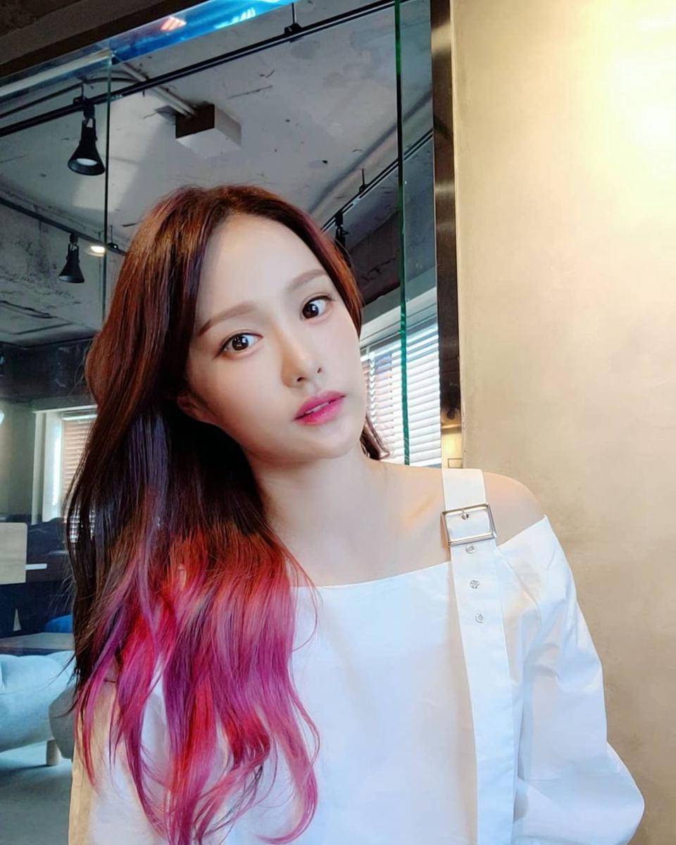 instagram.com/jini_pinkpink