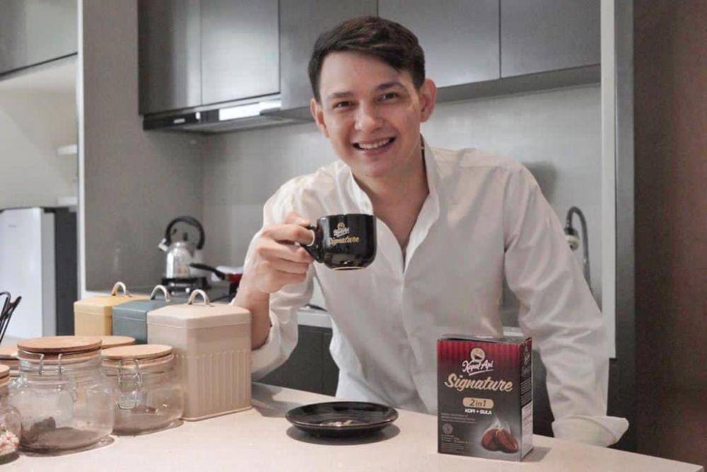 instagram.com/marcelldarwin