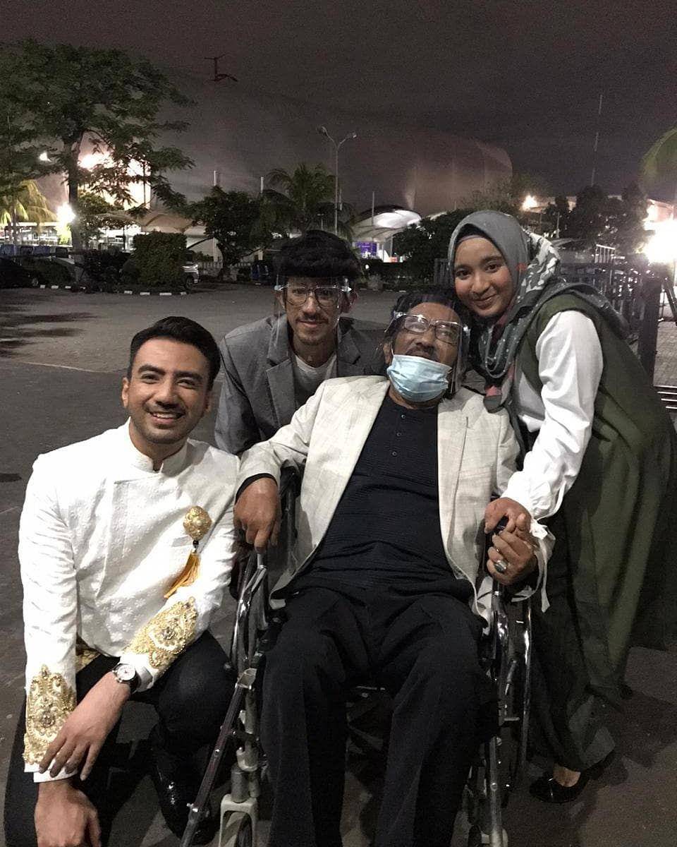 instagram.com/reza_zakarya_daa