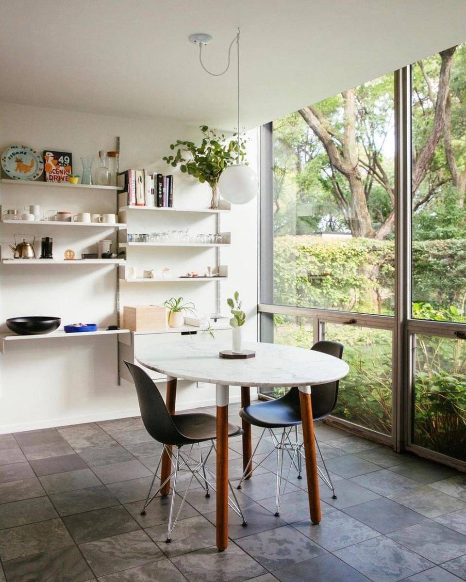 instagram.com/dwellmagazine