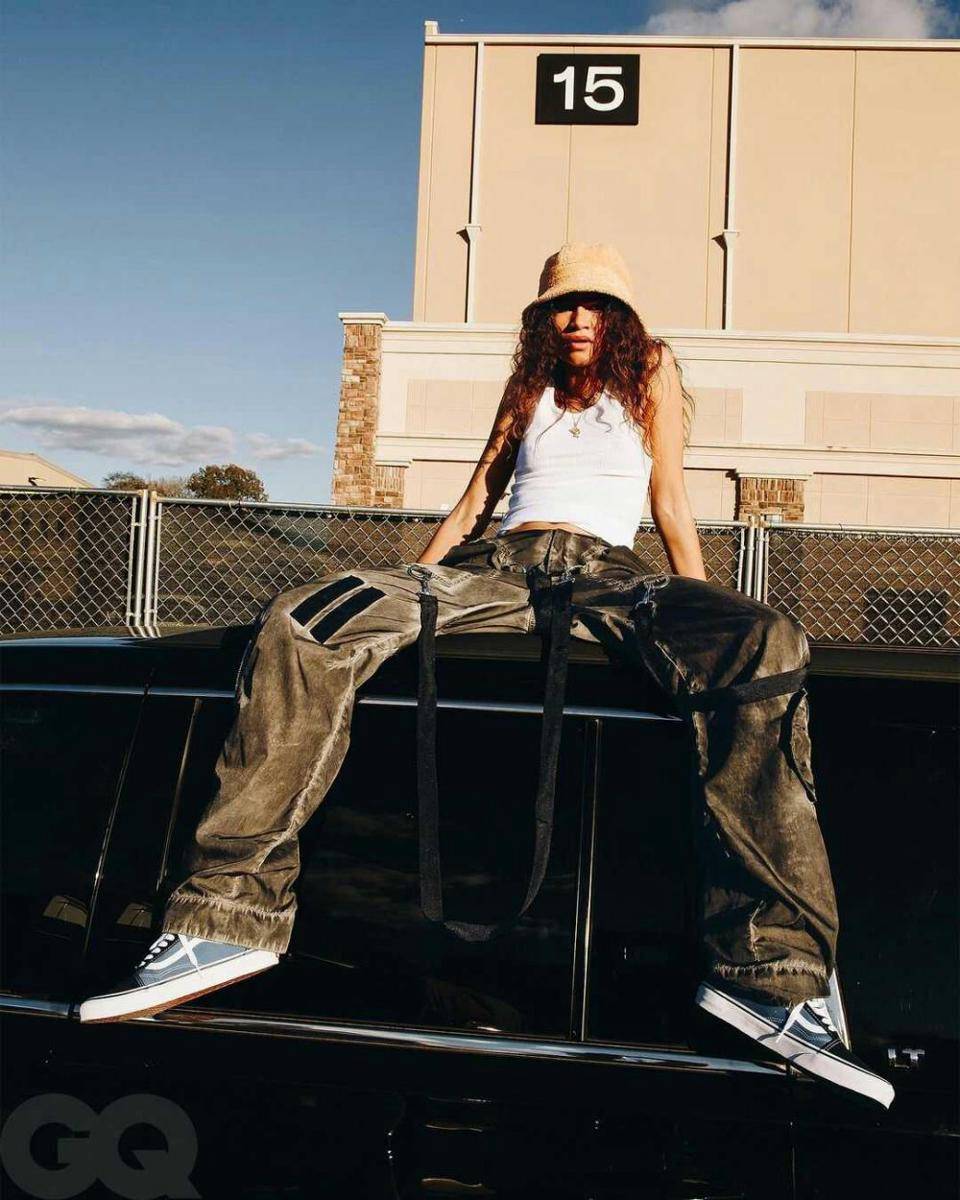 instagram.com/ zendaya