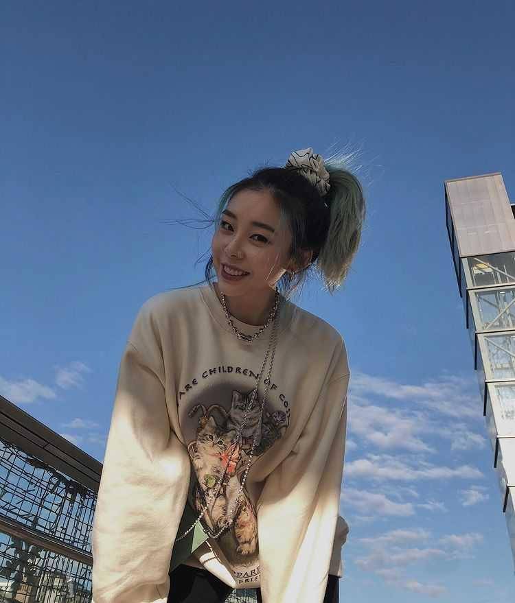 instagram.com/ashleybchoi