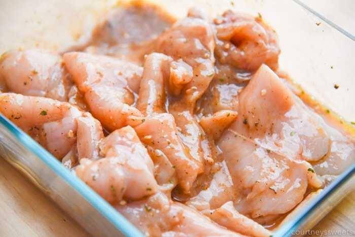 Marinasi ayam (Courtneyssweets.com)