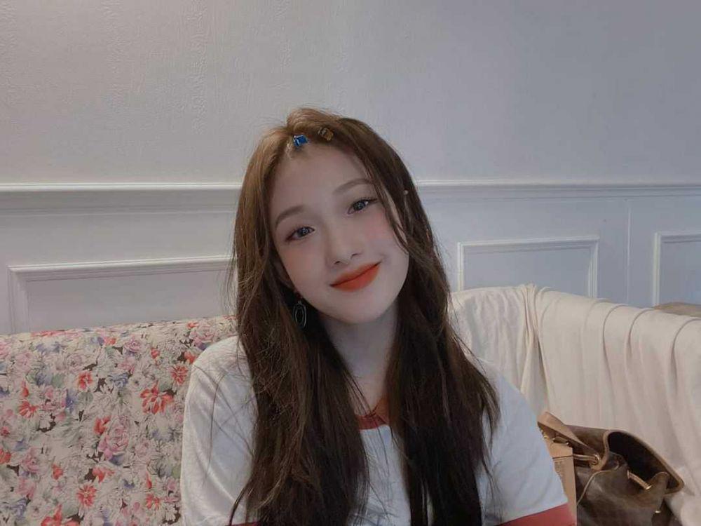 Ulang Tahun ke-21, 9 Potret Memesona Main Rapper Fromis_9 Lee Seo Yeon