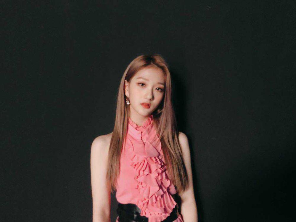 instagram.com/officialfromis_9