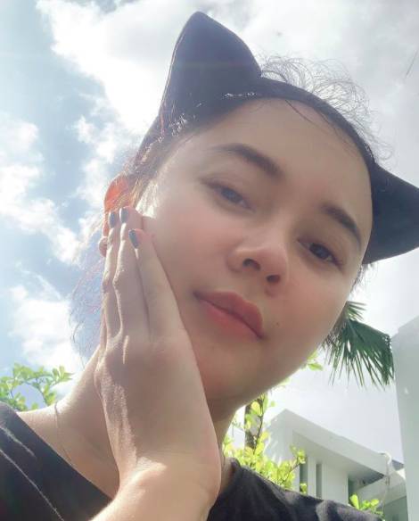 instagram.com/aurakasih