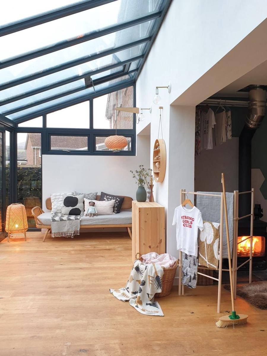 aliceinscandiland.com