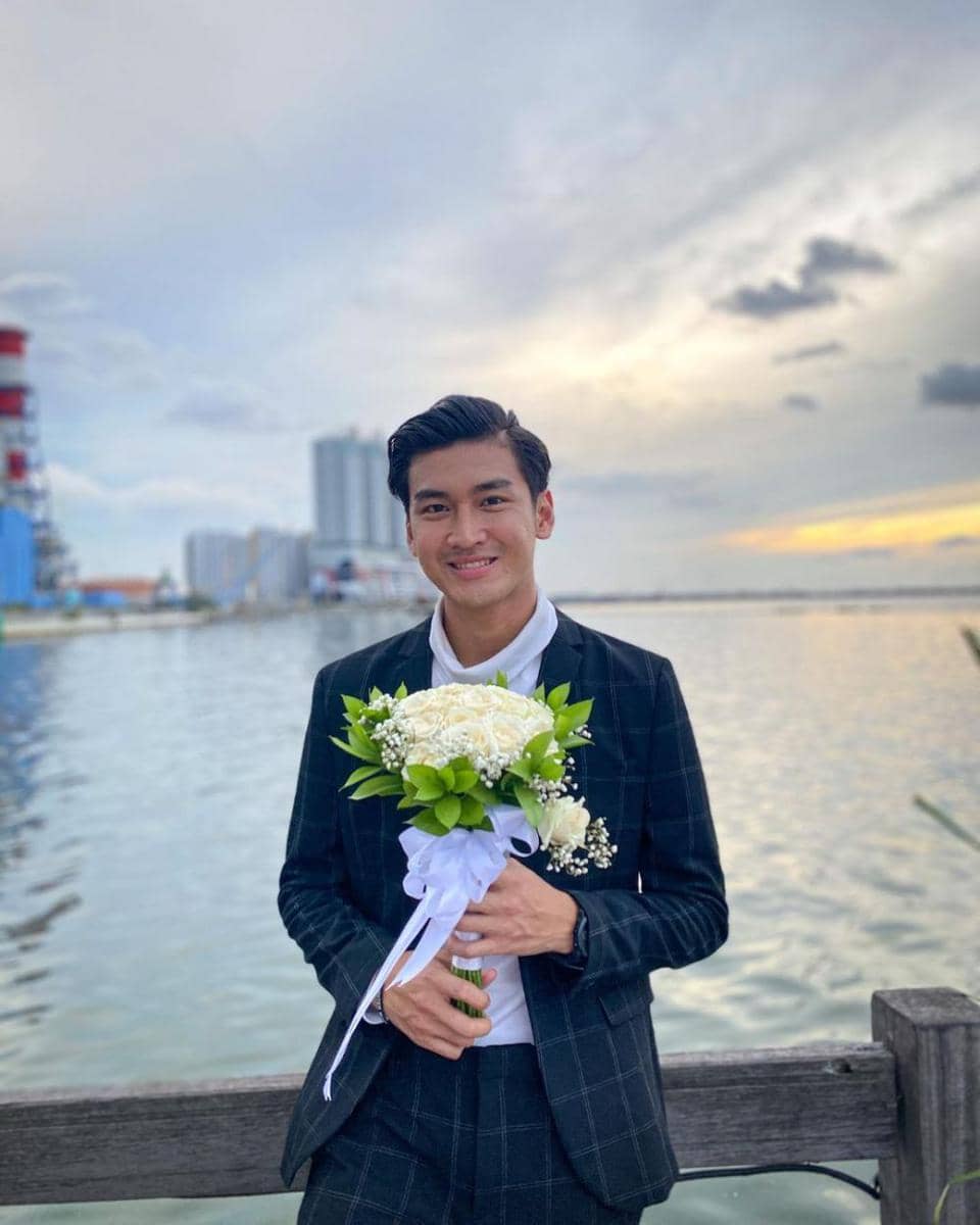instagram.com/anzadelio/