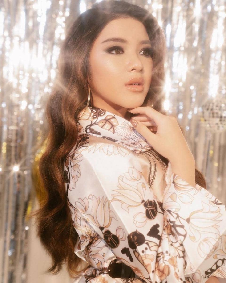 Instagram.com/tiaraandini