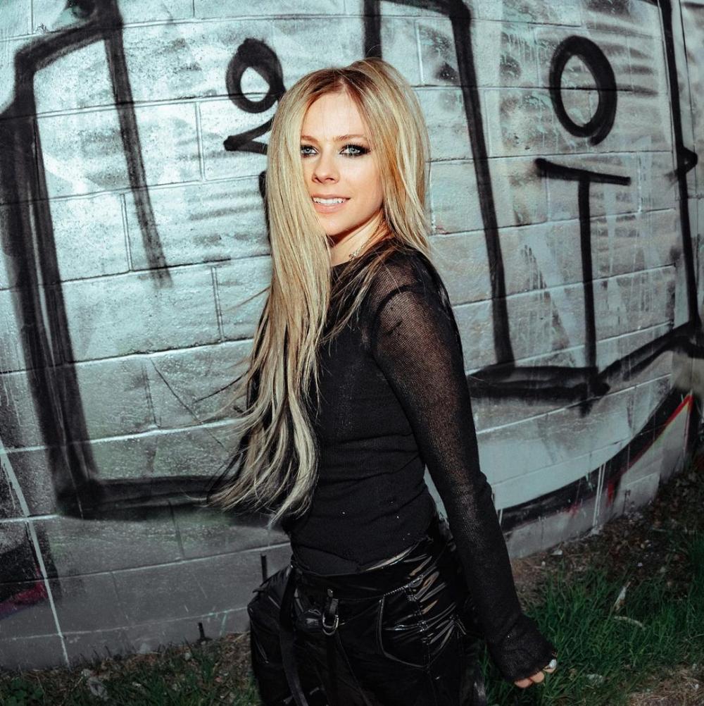 instagram.com/avrillavigne