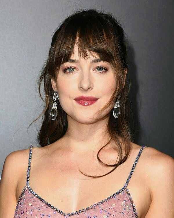 Instagram.com/official_dakotajohnson