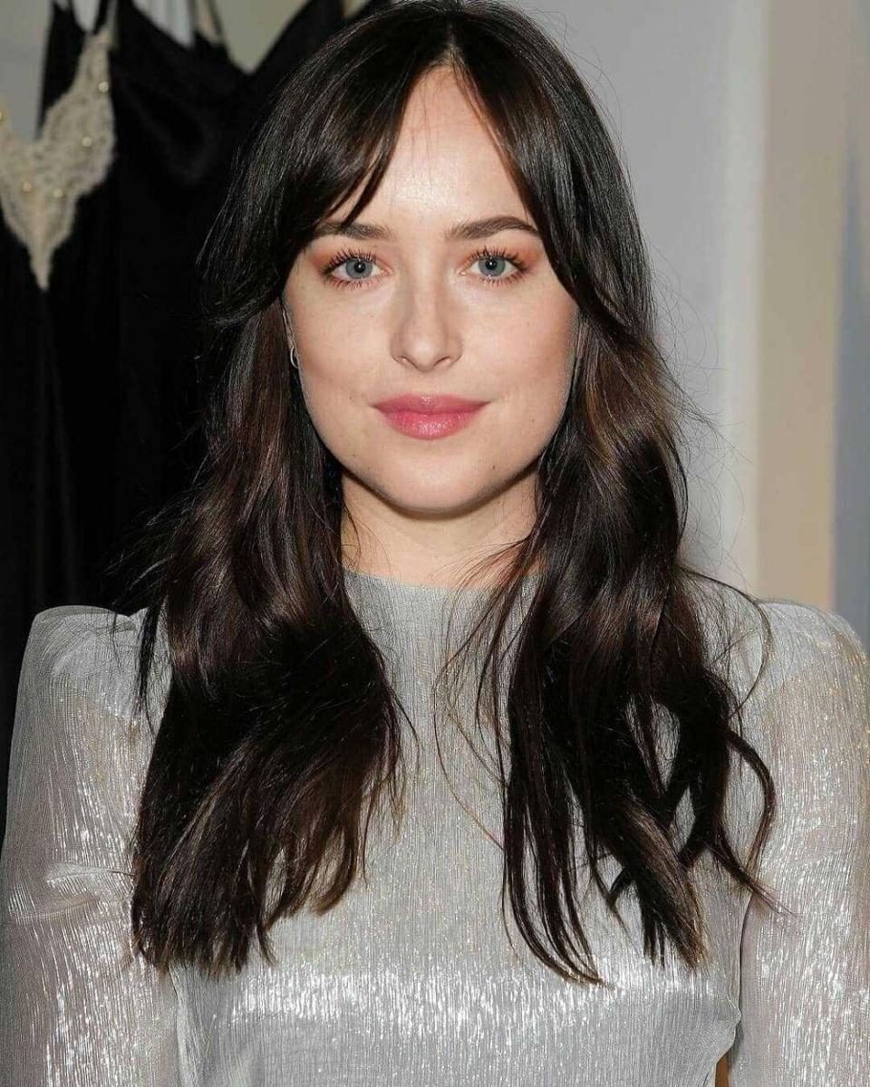 Instagram.com/official_dakotajohnson