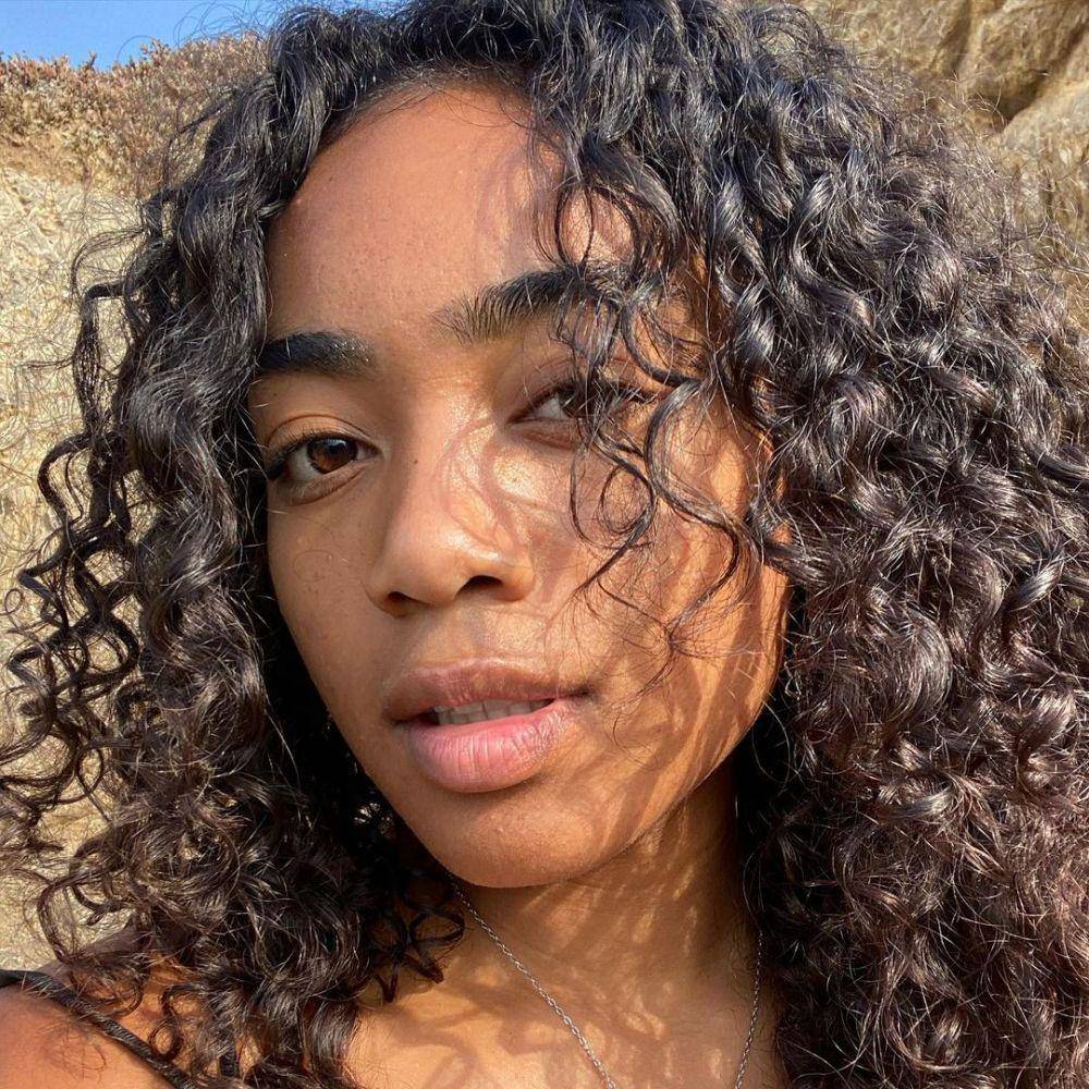 instagram.com/whoisumi