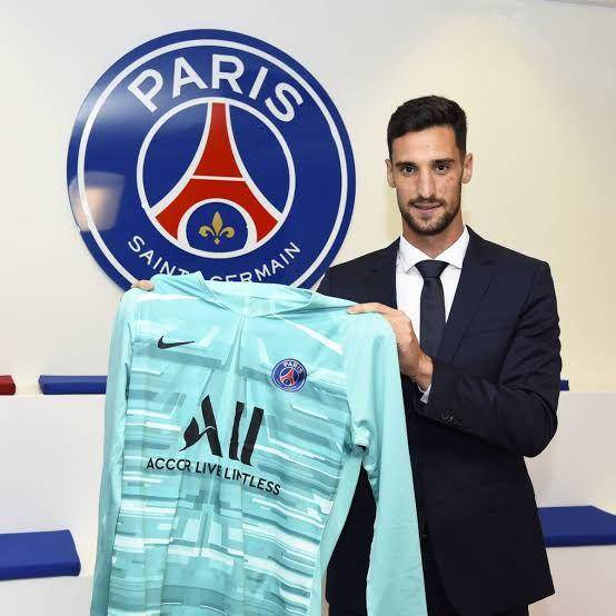 twitter.com/PSG_English