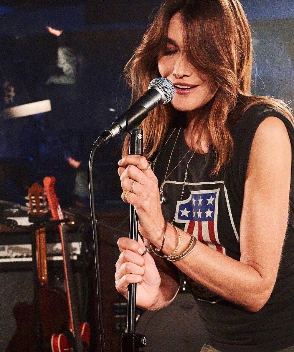 instagram.com/carlabruniofficial