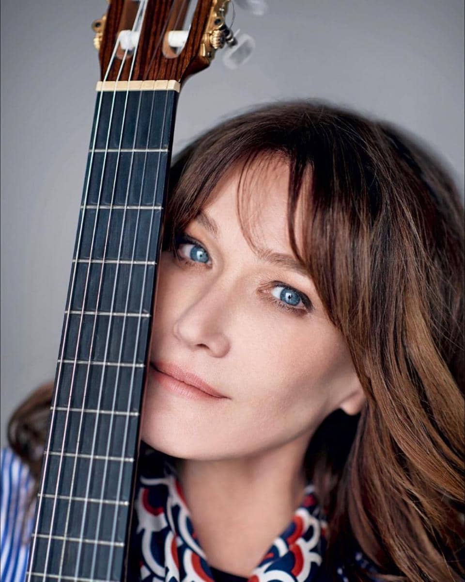 instagram.com/carlabruniofficial