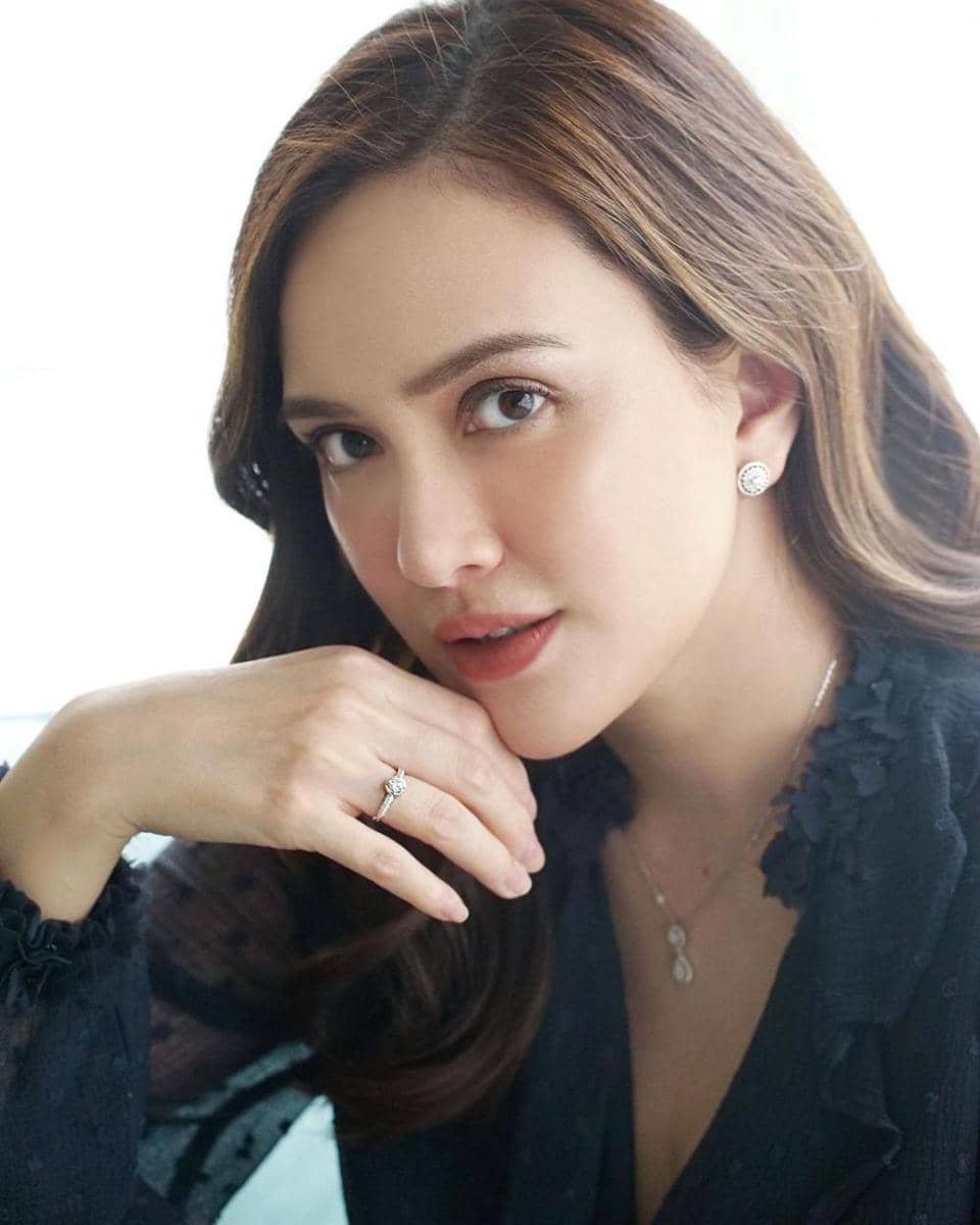 instagram.com/shandyaulia