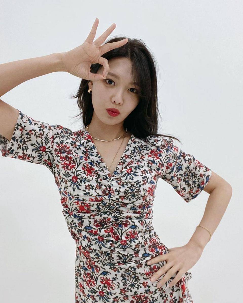instagram.com/sooyoungchoi