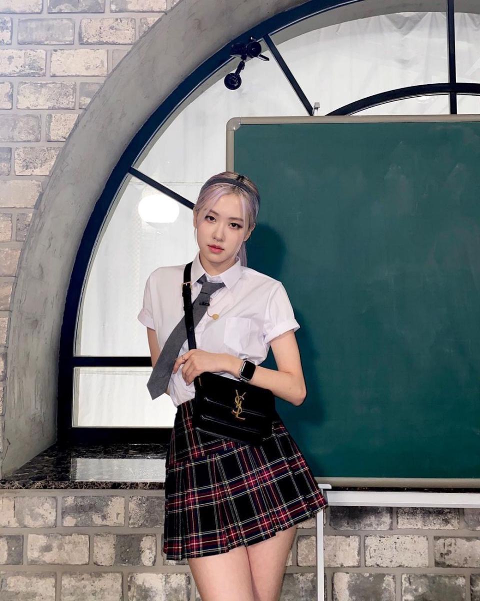 Rose BLACKPINK (Instagram.com/roses_are_rosie)