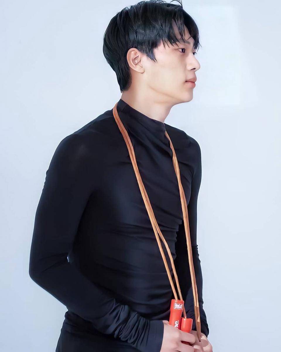 Instagram.com/leesin_y_