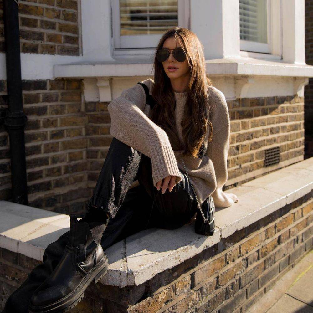 instagram.com/eleanorj92