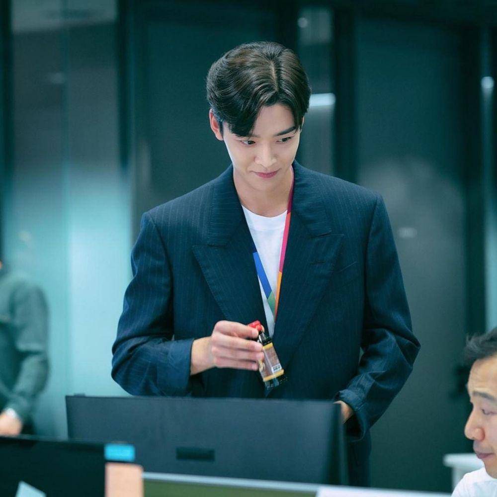 Rowoon SF9 (Instagram.com/sf9_rowoon)