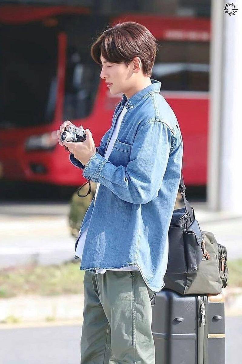 Ji Chang Wook (Instagram.com/beloved.jcw)