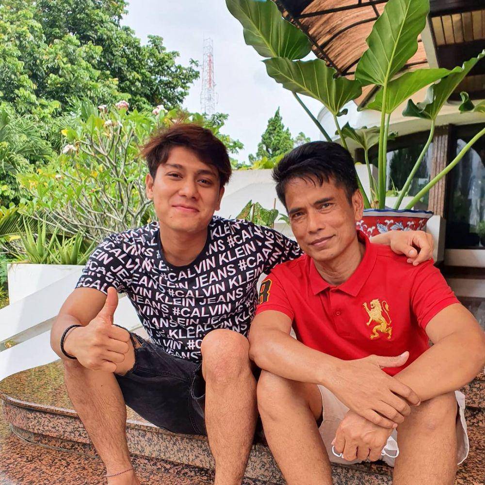 instagram.com/ayah_kejora