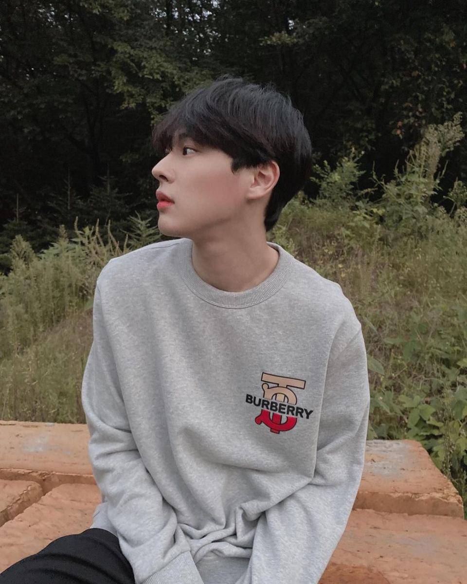 Instagram.com/b__yccn