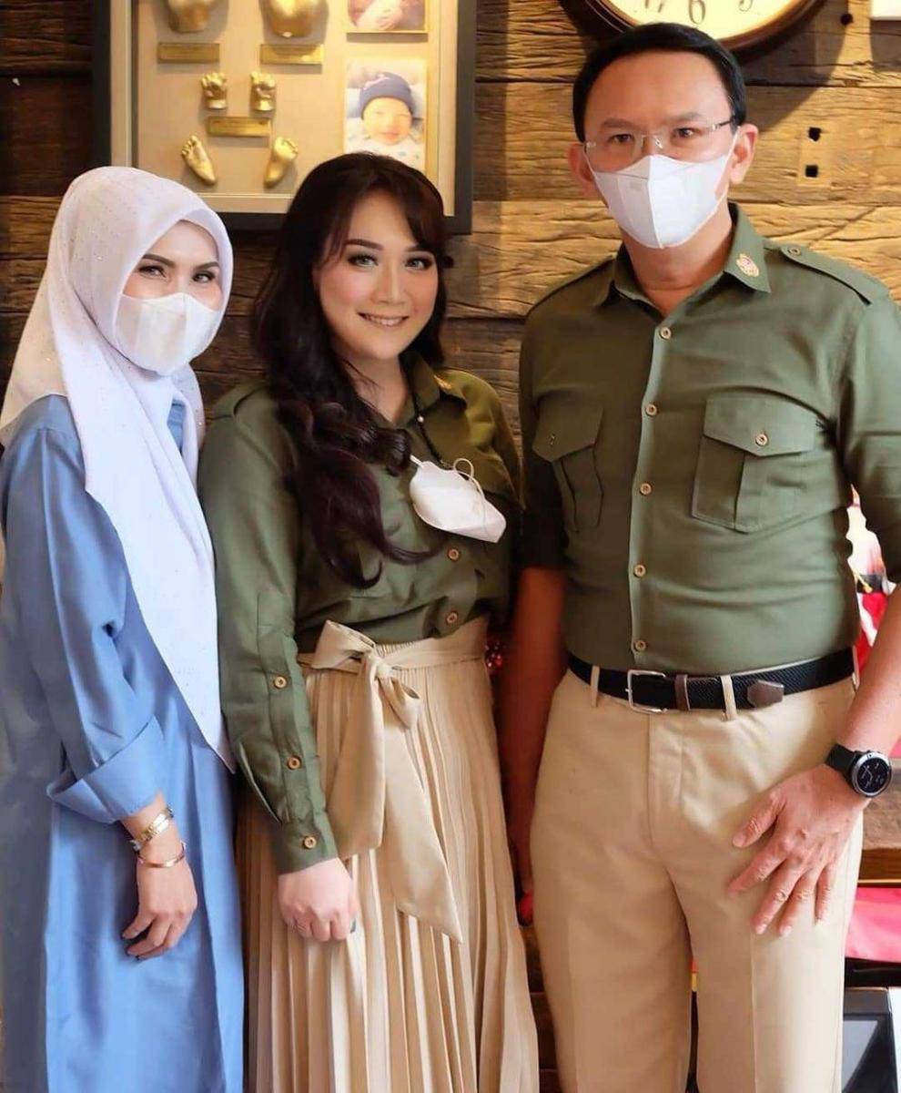 instagram.com/yosafat.btp