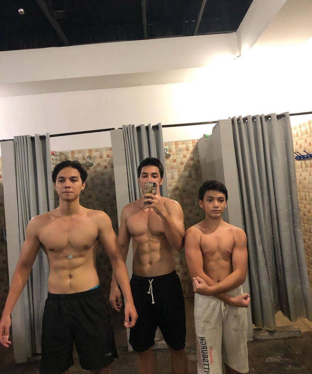 Instagram.com/juniorrobertss