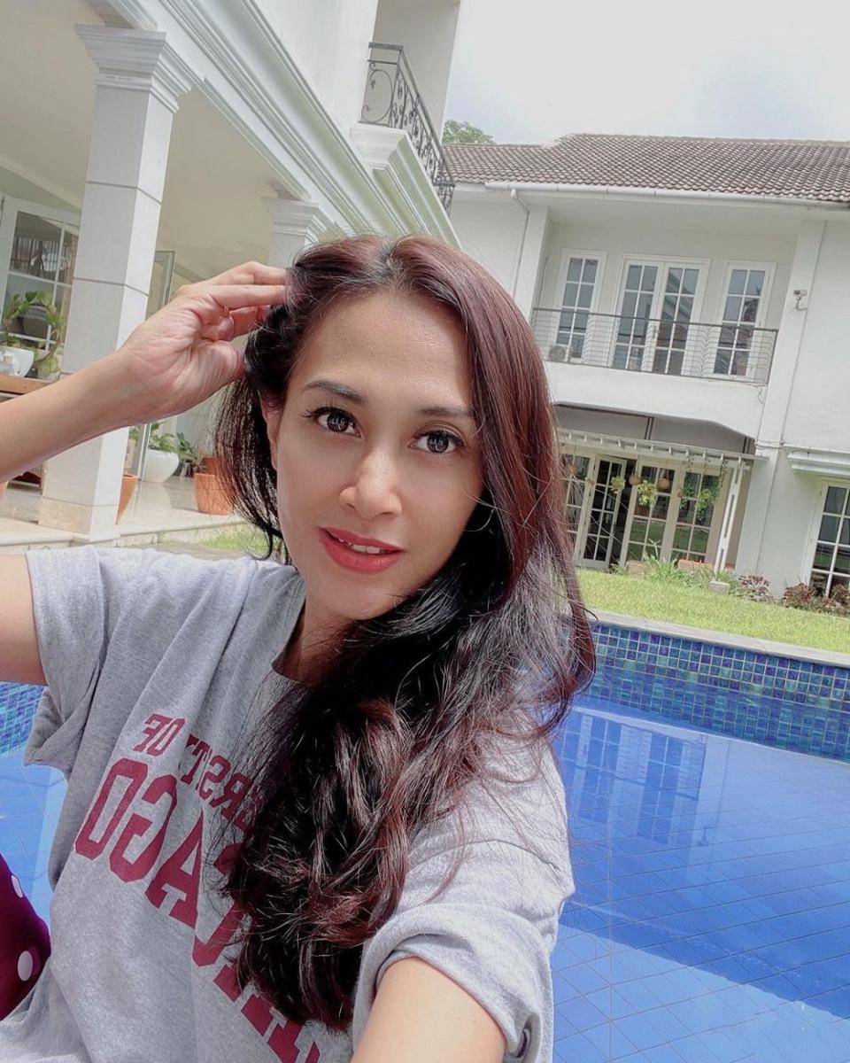 instagram.com/dps_diahpermatasari