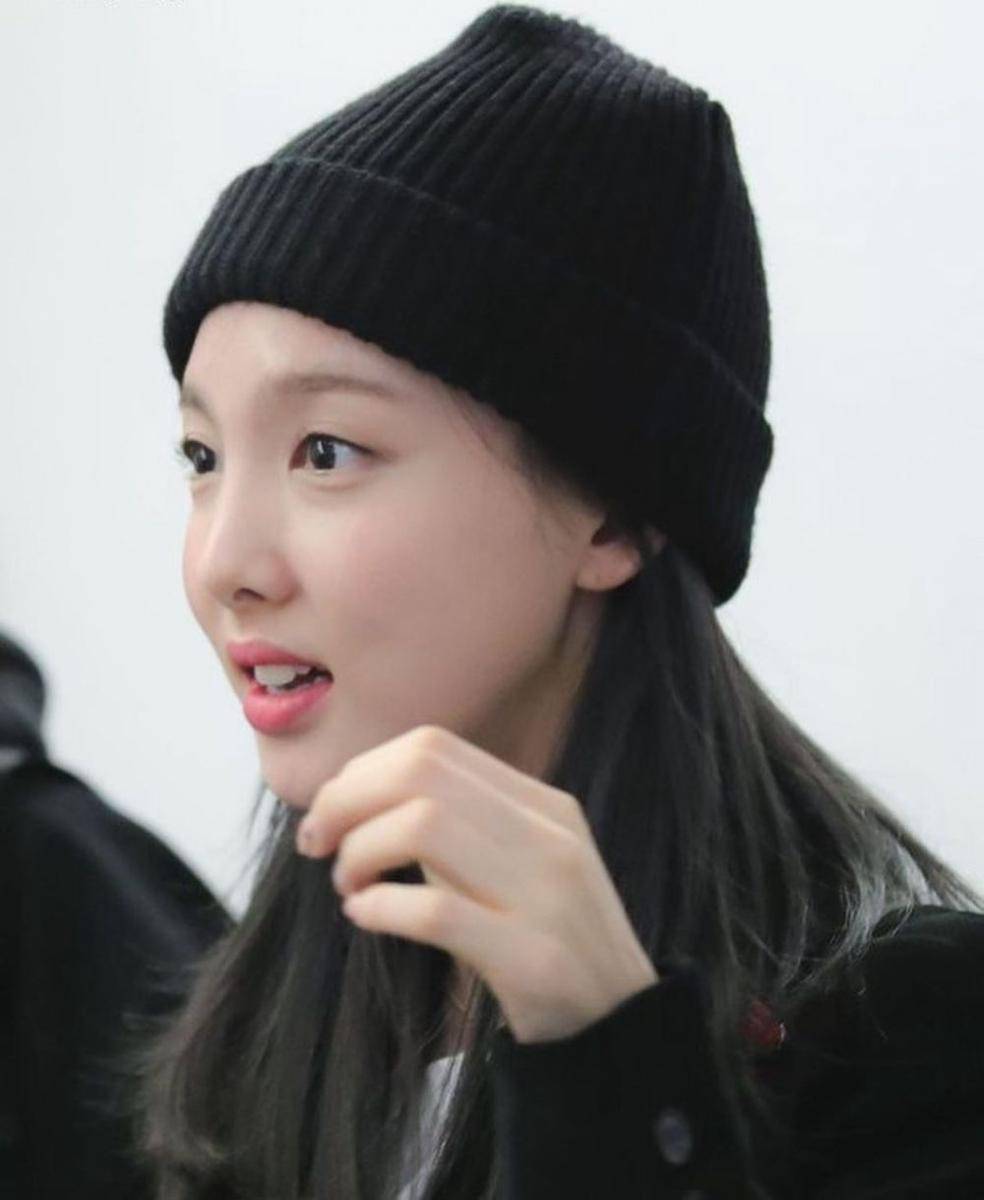 instagram.com/nayeon.site