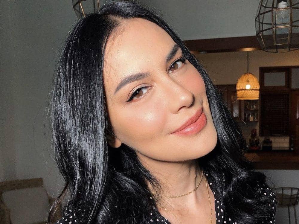 10 Potret Sophia Latjuba yang Kian Memesona di Usia 50 Tahun