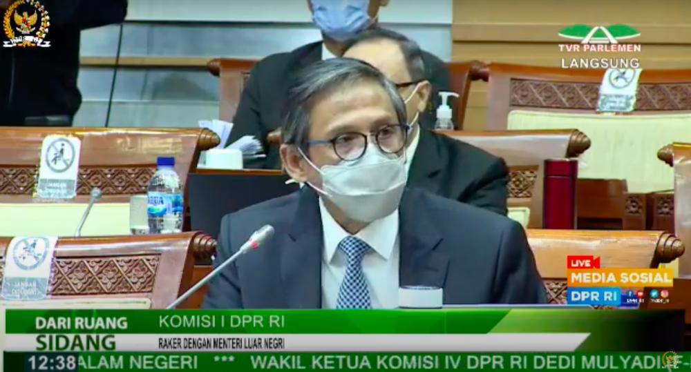 Sekjen Kemenlu Cecep Herawan dalam RDP dengan Komisi I DPR RI (YouTube/Komisi I DPR RI Channel)
