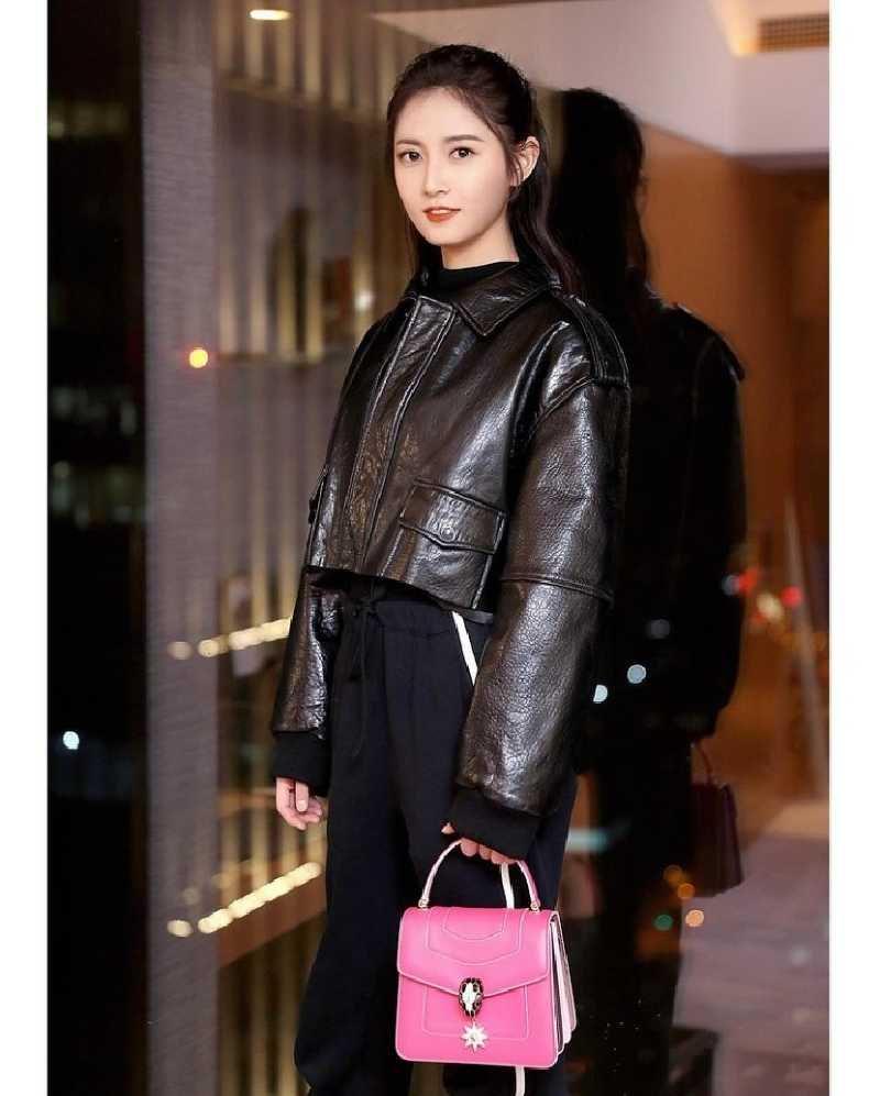 instagram.com/yukee_c