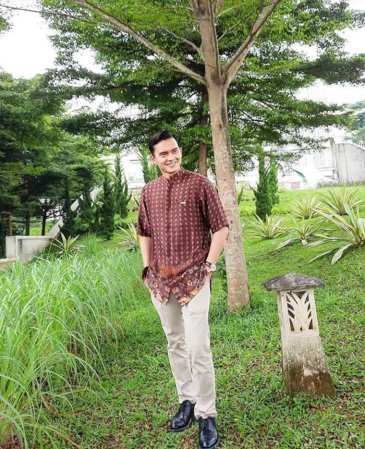 instagram.com/ikbalfauzi_