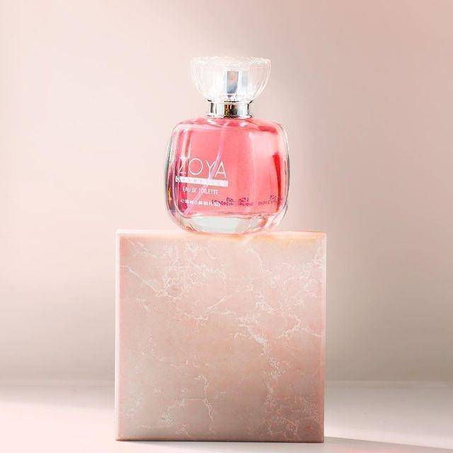 instagram.com/zoyacosmetics