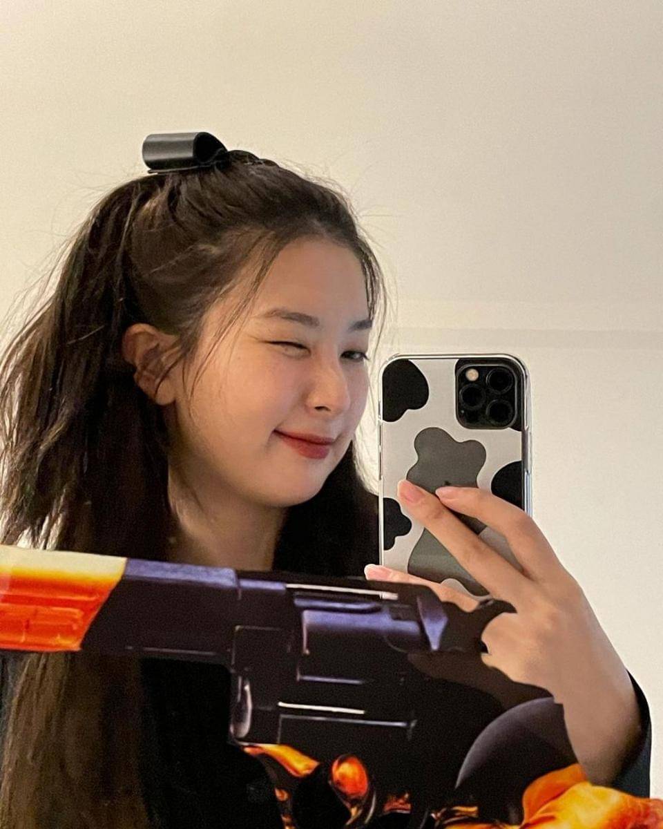 instagram.com/hi_sseulgi