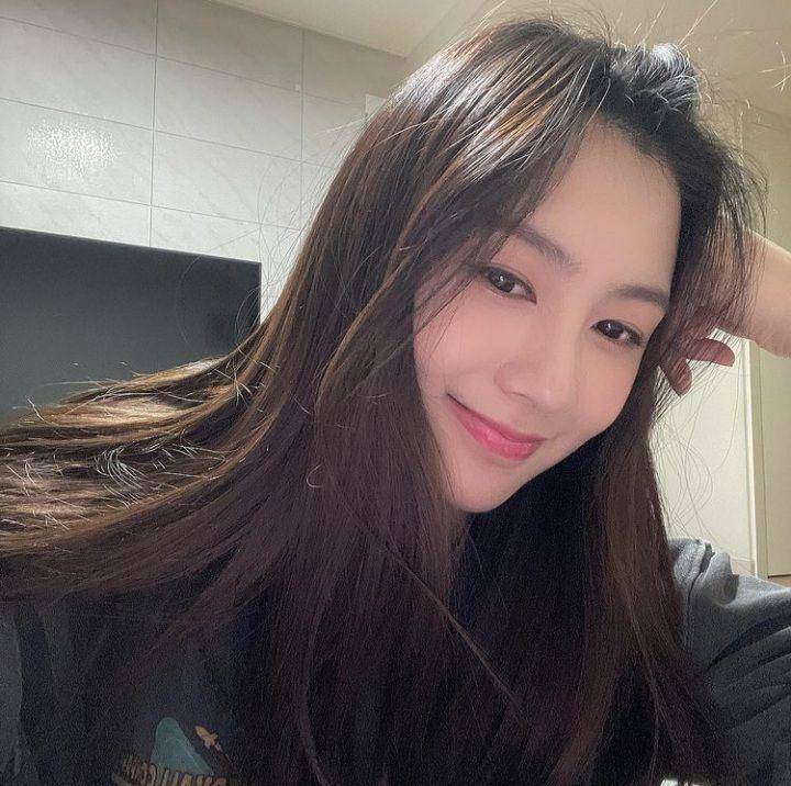 instagram.com/_ohhayoung_
