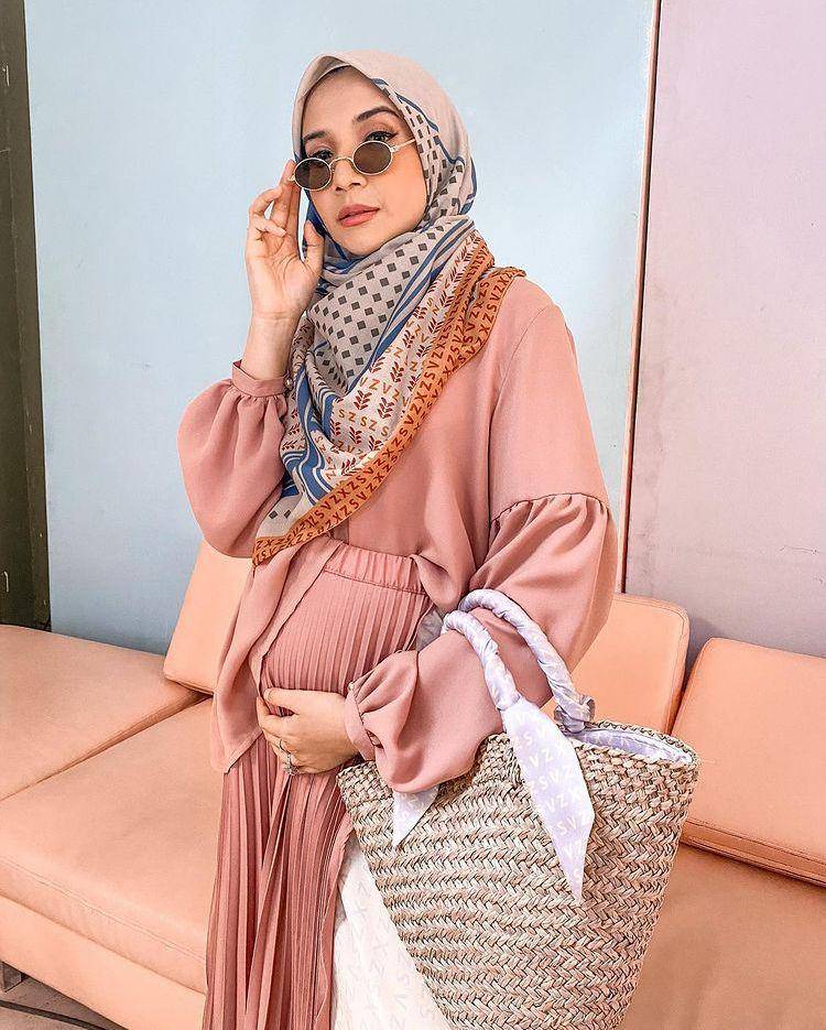 Instagram.com/zaskiasungkar15/