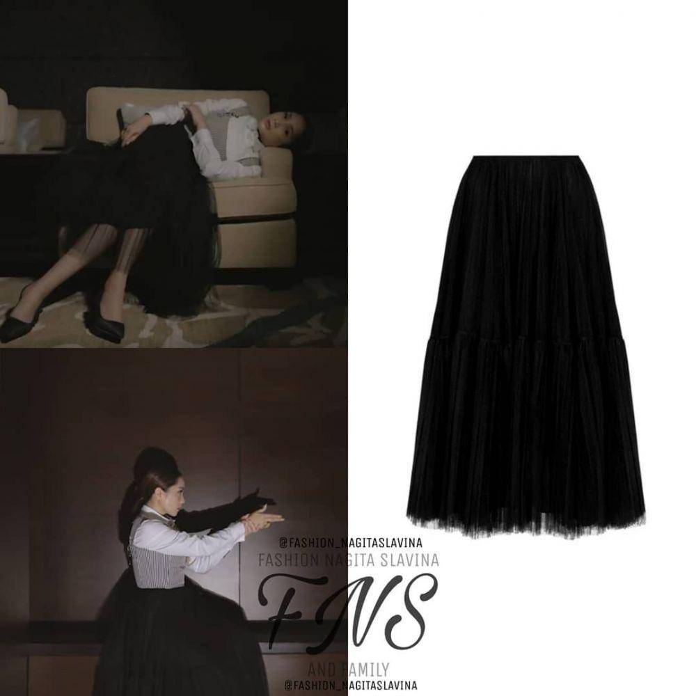 instagram.com/fashion_nagitaslavina