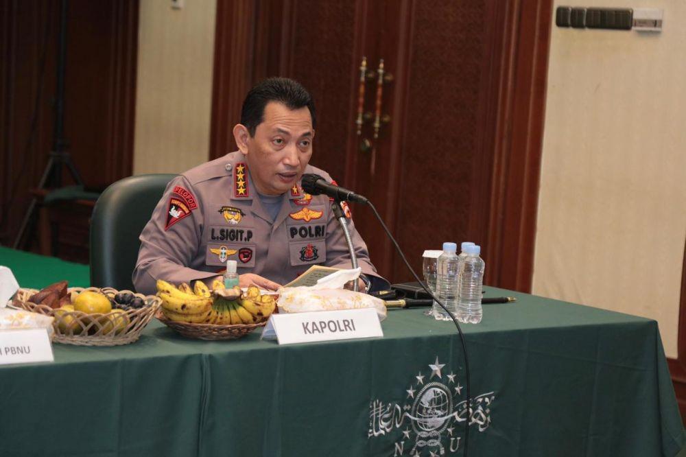 Ketika Jokowi Sentil Kapolri hingga Kabar Terbaru CPNS 2021