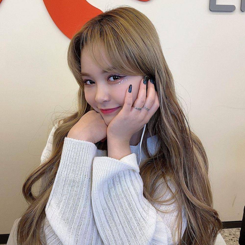 instagram.com/official_everglow