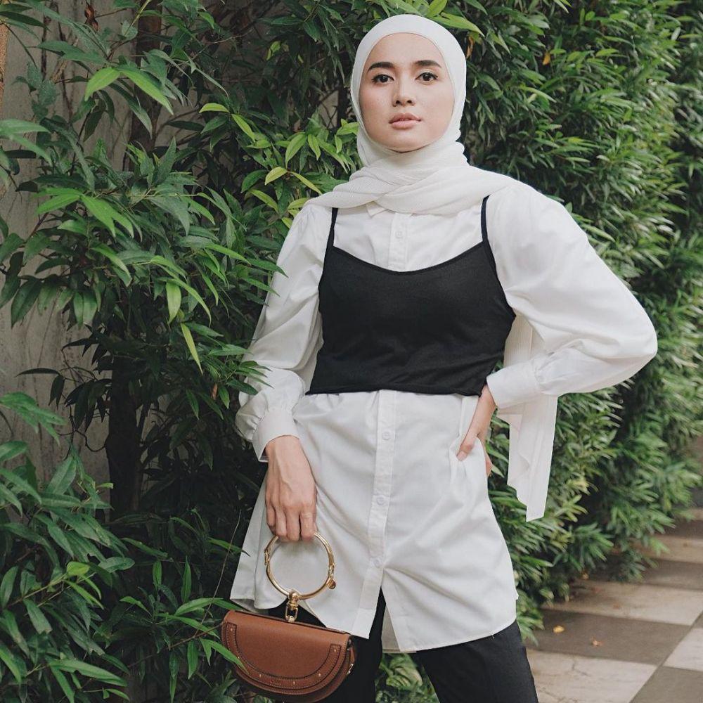 instagram.com/analisa.widyaningrum