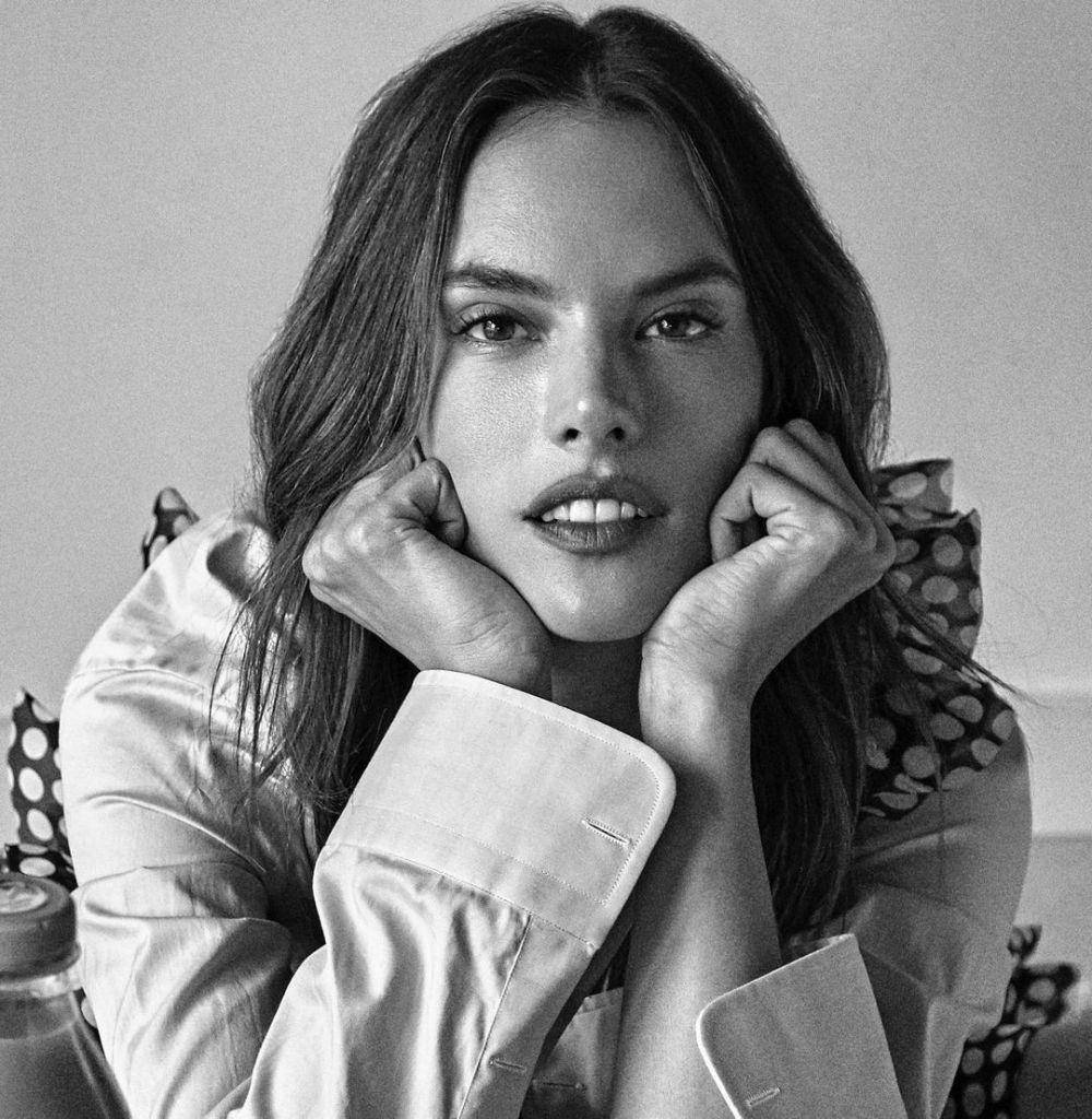 instagram.com/alessandraambrosio