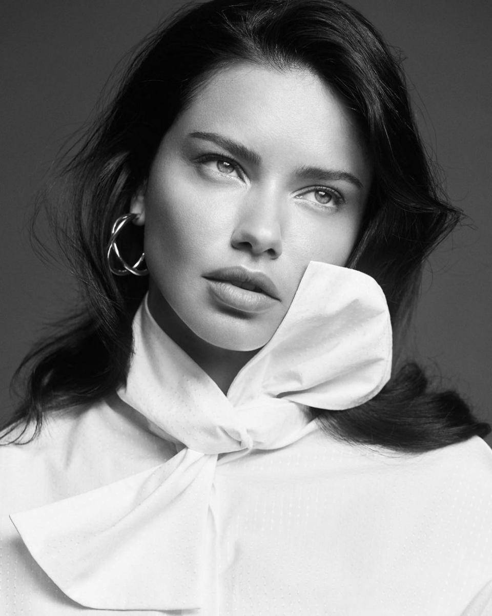 instagram.com/adrianalima